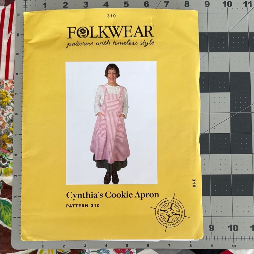 Folkwear Pattern 310 – Cynthia’s Cookie Apron – Cross-Back Apron Sewing Pattern